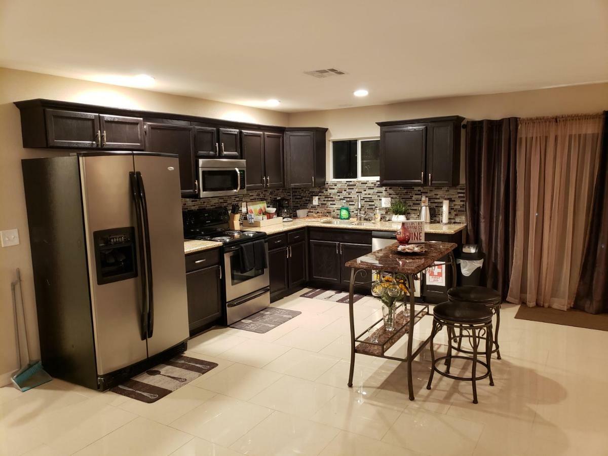 Beautiful 3 Bed/2 Bath Cozy Get Away Home Las Vegas Bagian luar foto